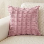 Leysia - coussin carr� en tissu rose 43x43 cm