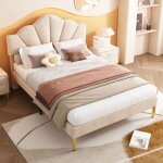 Lit double en forme de coquillage beige 140 x 190 cm par o. ye avec pieds en fer forg� dor� et t�te de ...