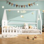 Lit plat 140x200 cm lit pour enfants forme de maison avec balustrade de sécurité base de lattes bois ... Lit plat 140x200 cm lit pour enfants forme de maison avec balustrade de sécurité base de lattes bois ...