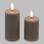 Lot de 2 bougies striées led cylindriques cire gris taupe flamme 3d on - off timer lotti