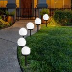 Lot de 6 balises led solaires led rvb lampes solaires dextrieur en forme de globe lumineux sur piquet ...