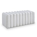 Mayson - banquette matelassée effet peau de mouton blanc Mayson - banquette matelassée effet peau de mouton blanc