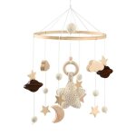 Mobile suspendu pour berceau - ulisem - bois naturel - balles crochetes - clochettes - nuages