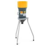 Moulin � c�r�ales �lectrique 300 kg / h 1 300 watts avec support acier inoxydable pp gris