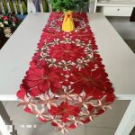 Nappe de no�l - rouge - ajour�e - brod�e - rectangle - polyester