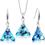 Parure femme avec cristaux autrichiens boucles doreilles et collier baigns dans lor blanc. marque 2splendid ...
