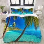 Parure de lit adultehousse de couetteimage dune le tropicale avec les palmiers et le thme de la mer ...
