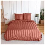 Parure de lit - c�t� d�co - housse de couette 220x240 cm - 2 taies 63x63 cm - satin� - terracotta rouge ...