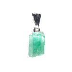 Pendentif emeraude verte - pierre brute Pendentif emeraude verte - pierre brute