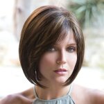 Perruque femme - soie haute temp�rature - courte et droite - filet respirant