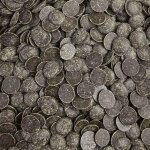 Pistole de chocolat noir - noël pâques saint - valentin fêtes des mères fête des pères? Pistole de chocolat noir - noël pâques saint - valentin fêtes des mères fête des pères?