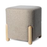 Pouf cube gris. si�ge rembourr�. pouf pour le salon avec pieds en bois. dimensions : 34 x 34 x 38 cm