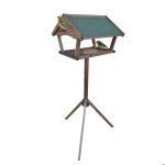 Relaxdays mangeoire pour oiseaux sur pied 137 cm toit imperm�able jardin et balcon bois de sapin marron ...
