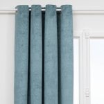 Rideau occultant effet velours fujo bleu clair 135x260cm - atmosphera createur d'interieur - bleu Rideau occultant effet velours fujo bleu clair 135x260cm - atmosphera createur d'interieur - bleu