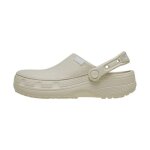 Sabot plate � enfiler crocs classic crafted clog - beige