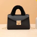 Sac  bandoulire femme lgant en peluche douce avec bandoulire amovible et fermeture  verrou tournant ...