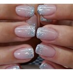 Set manucure pr�ts � poser 24 capsules + 5 accessoires carr�s court argent french r�utilisables lh originails ...