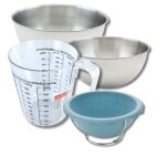 Set p�tisserie avec moule demi - sph�re pour g�teau cr�atif 2 bols � mixer verre mesureur et spatule ...