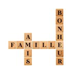 Sticker style scrabble - dimensions : 565 x 575 cm