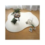 Tapis contemporain de forme organique - influence - blanc cr�me - 120 x 180 cm