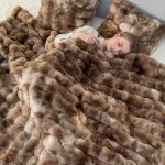 Vitata plaid en peluche ? polaire double face douce et chaude ? lavable en machine ? dégradé marron - ... Vitata plaid en peluche ? polaire double face douce et chaude ? lavable en machine ? dégradé marron - ...