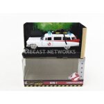 Voiture miniature de collection - jada toys - cadillac ecto 1 - 1 / 32 - blanc - ghostbusters 1959 Voiture miniature de collection - jada toys - cadillac ecto 1 - 1 / 32 - blanc - ghostbusters 1959