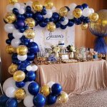Kit de d�coration pour anniversaire gar�on - bleu marine or ballon guirlande arc - 102 pi�ces