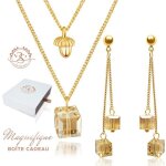 2splendid parure femme en cristaux autrichiens. boucles doreilles et collier baigns dans lor 18k. marque ...