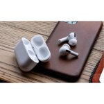 Apple airpods pro 2021 blanc true wireless noise cancelling headphones avec tui de chargement magsafe ...