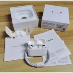 Apple airpods pro avec tui de chargement sans fil magsafe blanc.