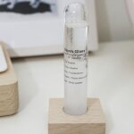 Baromètre storm glass en verre - kikkerland bois naturel et blanc Baromètre storm glass en verre - kikkerland bois naturel et blanc