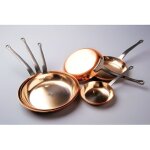 Po�le - baumalu - 202016 - cuivre massif - diam�tre 32 cm - manche en fonte