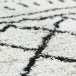 Tapis en coton motifs ethniques �cru naturel 130x190