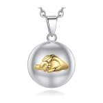 Bola de grossesse motif mains dor�es m�re et enfant collier bijou