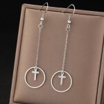 Boucles doreilles croix chr�tiennes en argent ? boucles doreilles pendantes cercle et croix ? bijou chr�tien ...