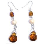 Boucles doreilles fantaisie pendante perle en verre coloris ambre chic
