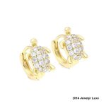 Boucles doreilles - enfant - créoles - tortue - cristal - blanc - plaqué or jaune 750 / 1000 - 3 microns ... Boucles doreilles - enfant - créoles - tortue - cristal - blanc - plaqué or jaune 750 / 1000 - 3 microns ...