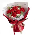 A bouquet de fleurs au crochet roses 5 roses et un sac cadeau tricot�es au crochet pour la saint - valentin ...