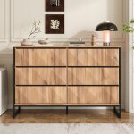 Buffet et la commode se caract�risent par une combinaison de tons de bois noir et naturel - un design ...