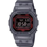 Casio g - shock dw - b5600g - 1er montre quartz homme