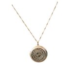 Collier - femme - pendentif - médaillon - porte photo - rond - plaqué or jaune 750 / 1000 - 50 cm - motif ... Collier - femme - pendentif - médaillon - porte photo - rond - plaqué or jaune 750 / 1000 - 50 cm - motif ...