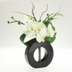 Composition de fleurs artificielles - marque - orchidées blanches - vase noir - 44 cm - design contemporain ... Composition de fleurs artificielles - marque - orchidées blanches - vase noir - 44 cm - design contemporain ...