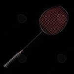 Confo® raquette de badminton en alliage de carbone raquette noire offensive super légère pratique flexible ... Confo® raquette de badminton en alliage de carbone raquette noire offensive super légère pratique flexible ...