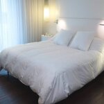 Couette co chaude 260x240 cm - castex couettes naturelles - duvet de canard - tempre - blanc