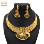 Couleur p - 28 - gold - ensemble de bijoux indiens en plaqué or pour femmes collier et boucles doreilles ... Couleur p - 28 - gold - ensemble de bijoux indiens en plaqué or pour femmes collier et boucles doreilles ...