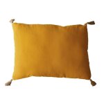 Coussin - pao - pao - moutarde - 50 x 70 cm - non déhoussable - 4 pompons en jute Coussin - pao - pao - moutarde - 50 x 70 cm - non déhoussable - 4 pompons en jute