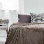 Couverture plaid - microfibre polaire - 200 x 220 cm - couleur cappuccino - entretien facile