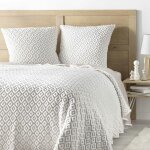 Couvre - lit 2 personnes + 2 housses de coussin 60x60 cm - 240 x 260 cm - jersey / microfibre joana