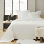 Couvre lit 220 x 240 cm + 2 taies 60x60 cm en velours relief / sherpa mylene naturel Couvre lit 220 x 240 cm + 2 taies 60x60 cm en velours relief / sherpa mylene naturel