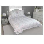 Couvre lit - jolie fleurs - 220 x 240 cm - microfibre - double face - 2 taies 65x65 cm Couvre lit - jolie fleurs - 220 x 240 cm - microfibre - double face - 2 taies 65x65 cm